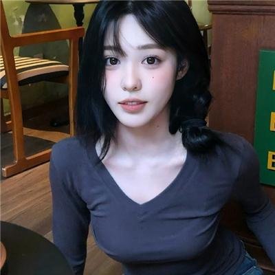 千钧。一发